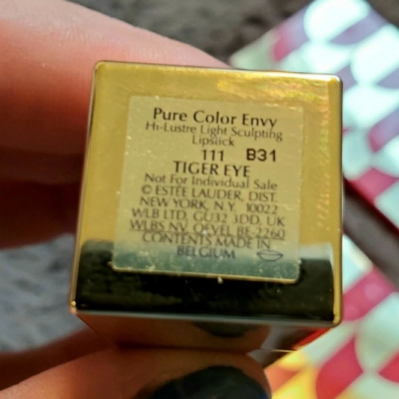 Estee lauder eyeshadow & lipstick make up set - Picture 5 of 7